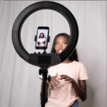 Ring Light RL21 Grand Modèle – Éclairage LED Professionnel pour Photos et Vidéos AB DISTRIBUTION